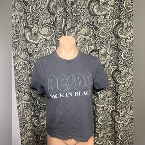 H&M Divided AC/DC Back Graphic T-Shirt Size: S
